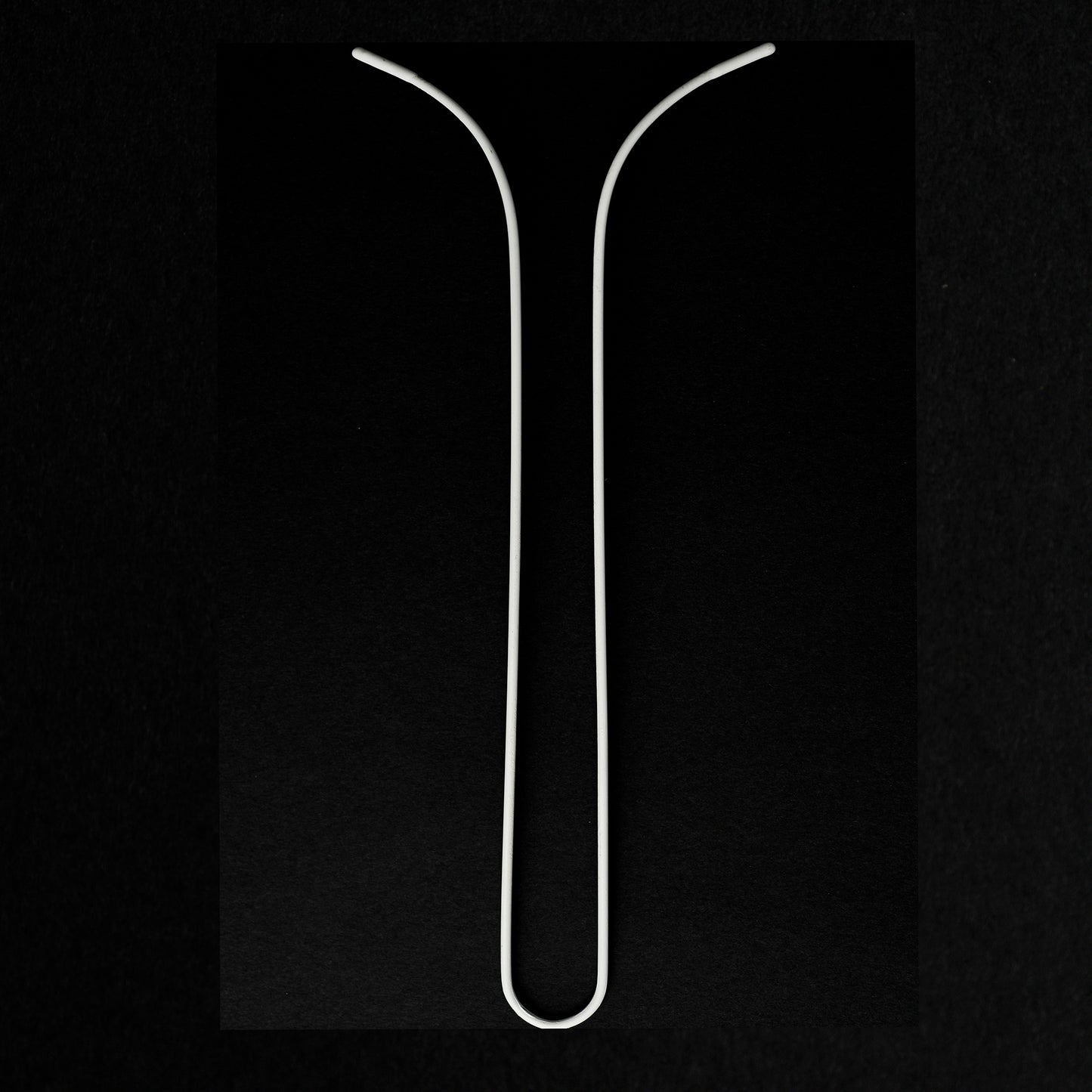 198MM x 75MM CURVED AND SHAPED NYLON-COATED V WIRE