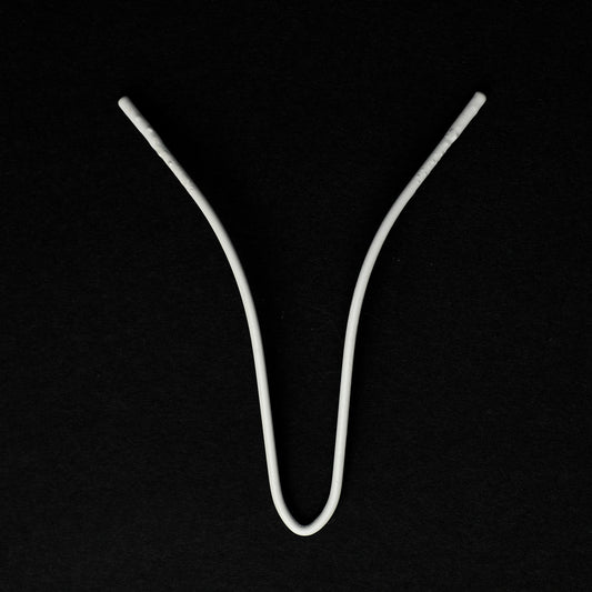 75MM x 65MM NYLON-COATED CURVED AND SHAPED V WIRE