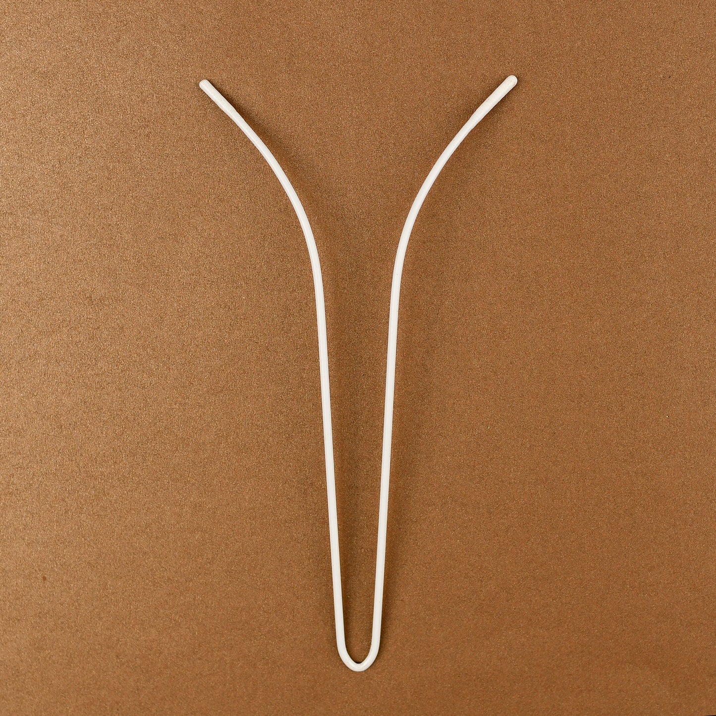 140MM x 75MM NYLON-COATED CURVED V-WIRE