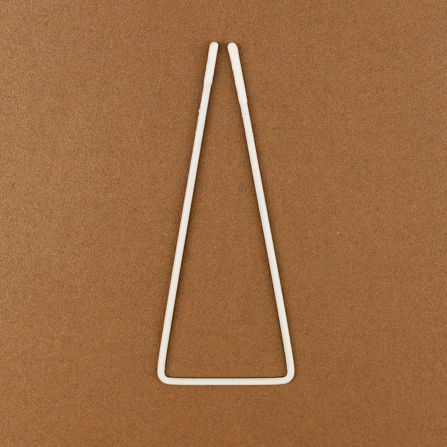 95MM x 38MM NYLON-COATED TRIANGLE-WIRE