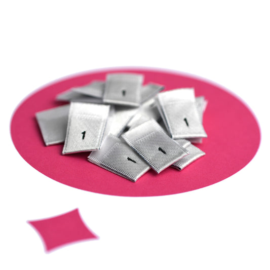 WOVEN SIZE LABEL SIZES 0 - 20 BLACK TEXT ON SATIN WHITE PACK 100