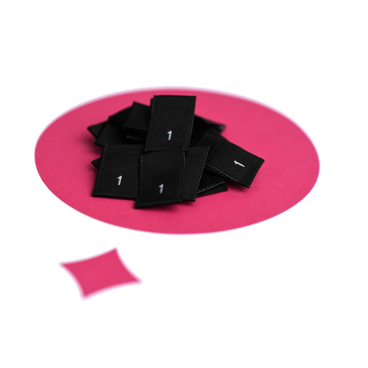 WOVEN SIZE LABEL SIZES 0 - 20 WHITE TEXT ON SATIN BLACK PACK 100